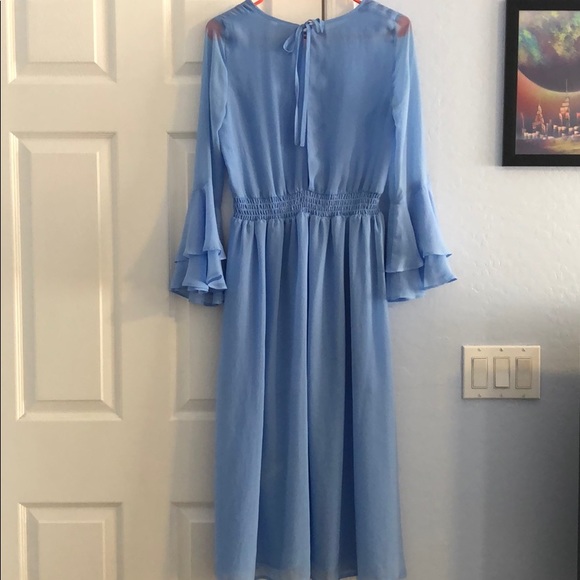 Cinderella Blue Gorgeous Dress! - Picture 3 of 3